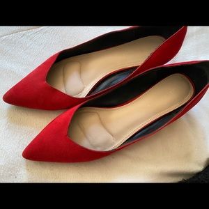 Kelly & Katie Pointed Toe Heels